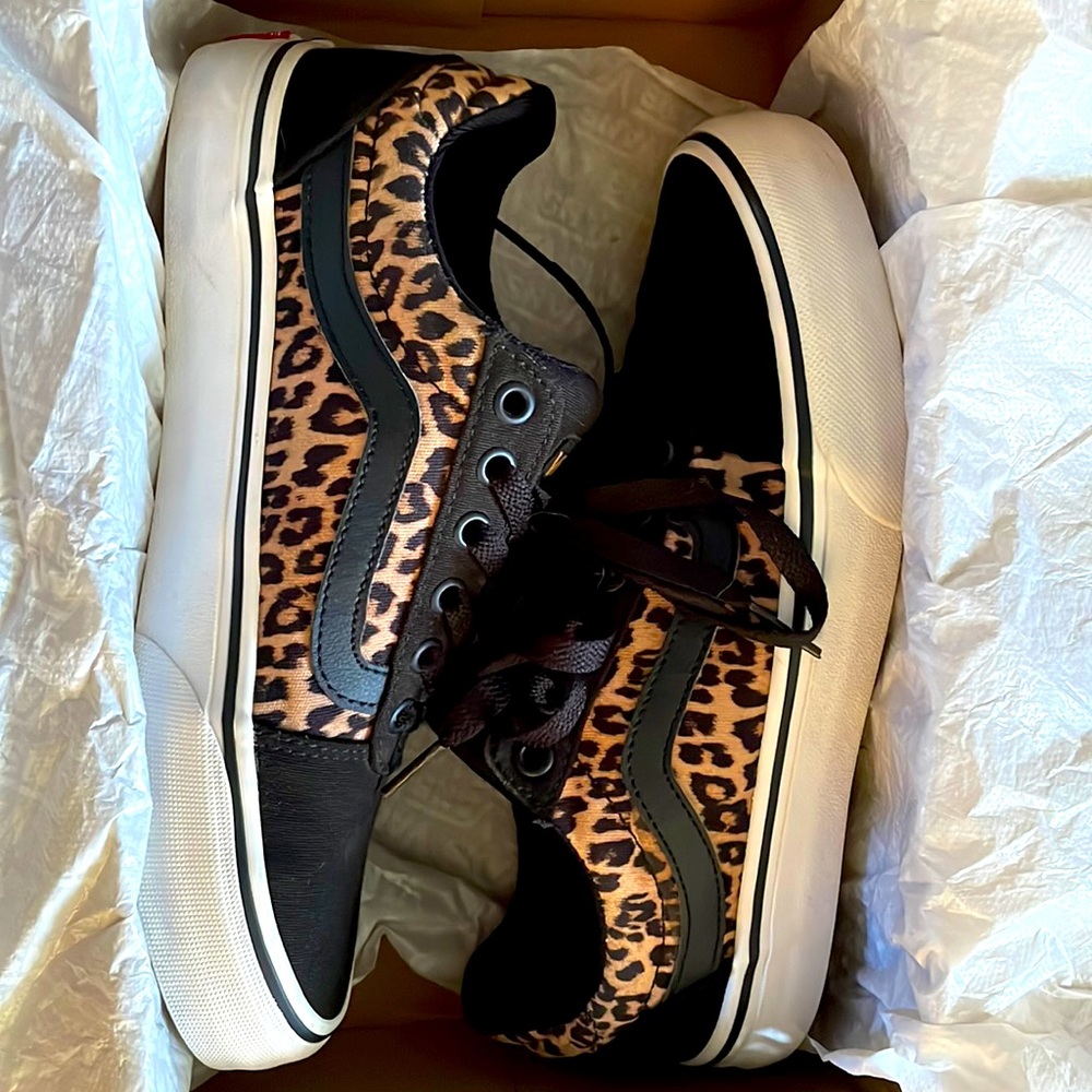 Used Cheetah print vans size 7